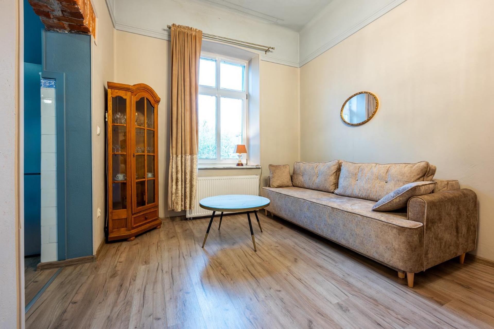 Apartamenty Przy Dworcu Przemysl Luaran gambar