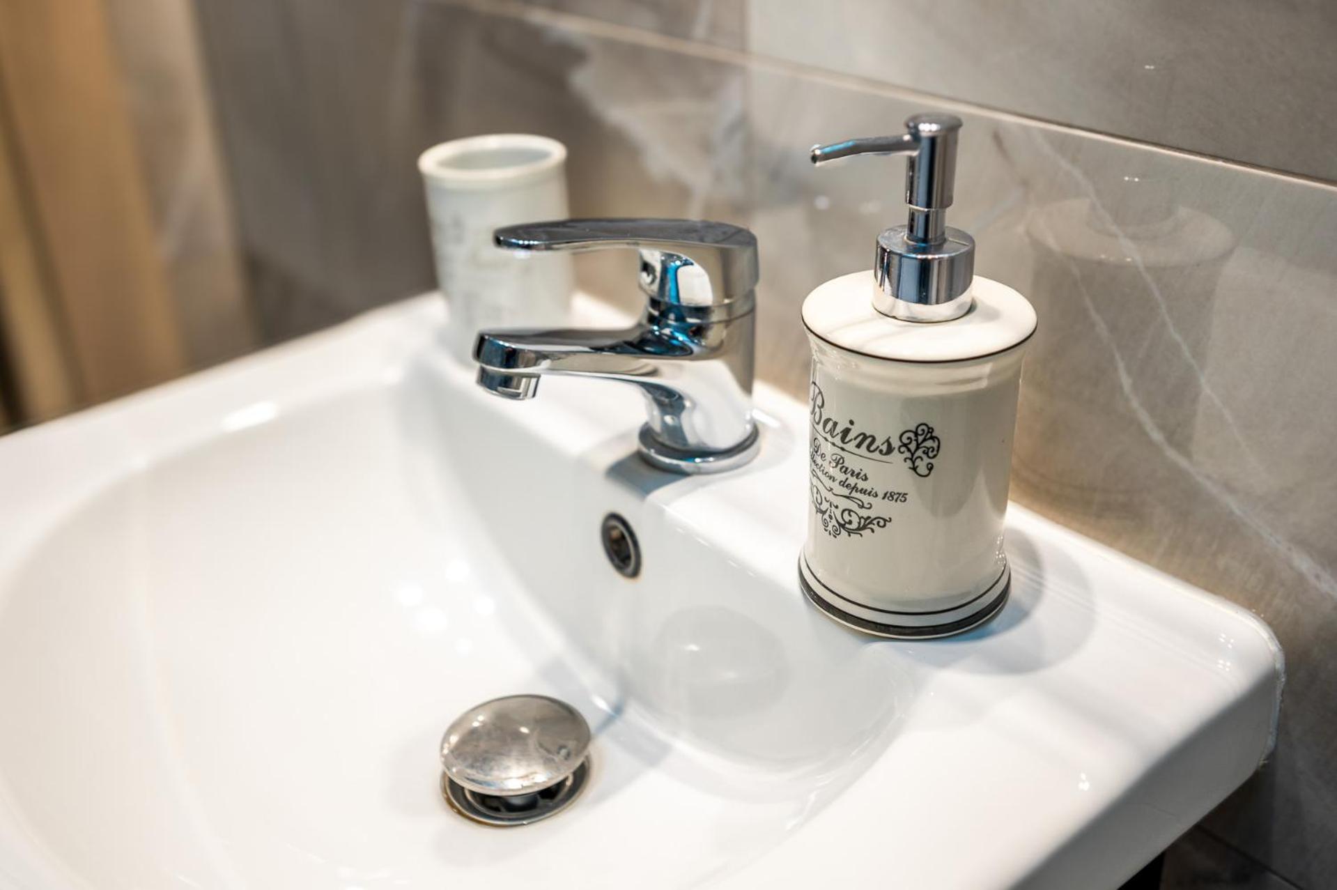 Apartamenty Przy Dworcu Przemysl Luaran gambar