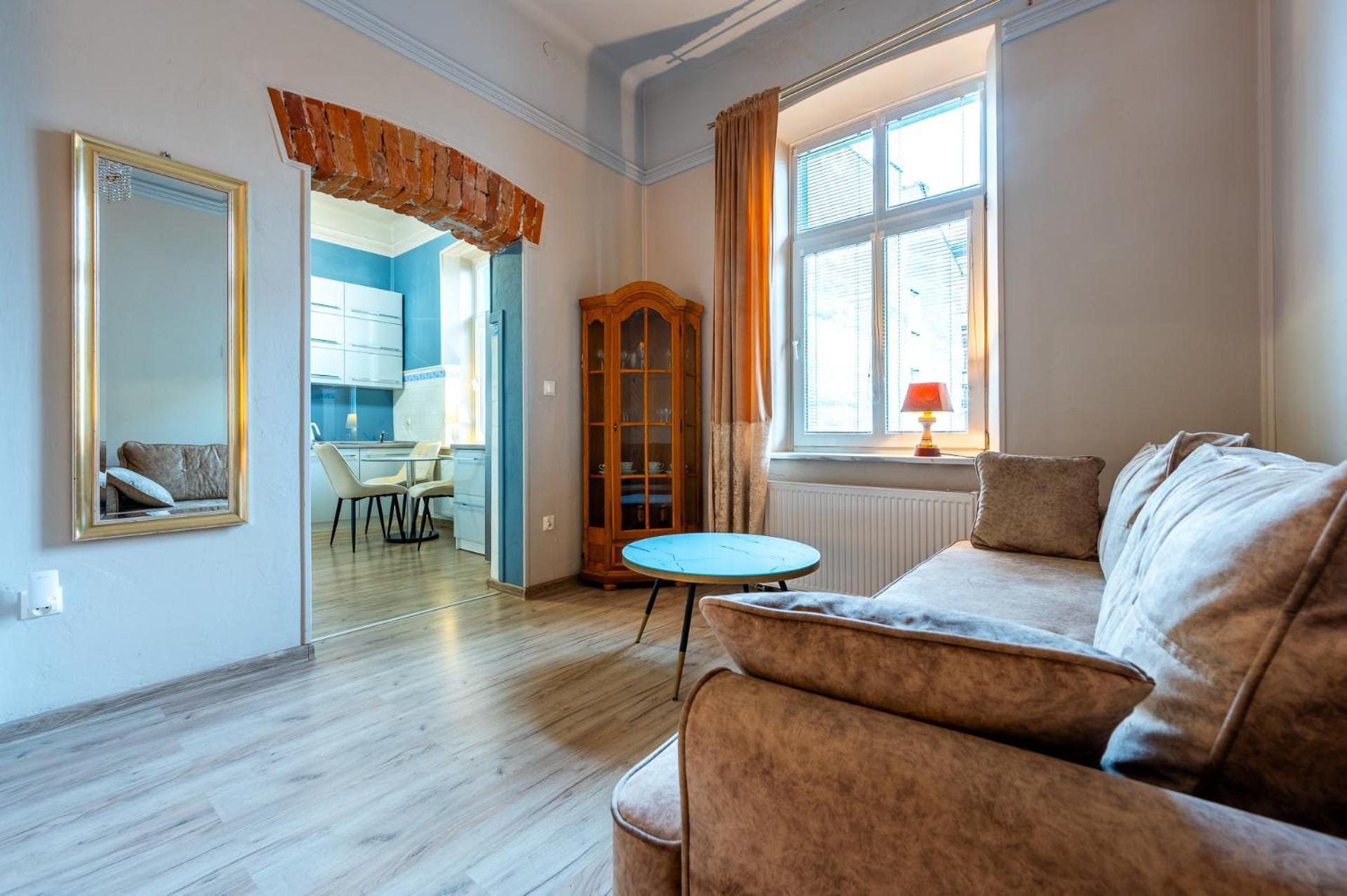 Apartamenty Przy Dworcu Przemysl Luaran gambar